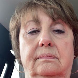 Meet your Posher, Vicki